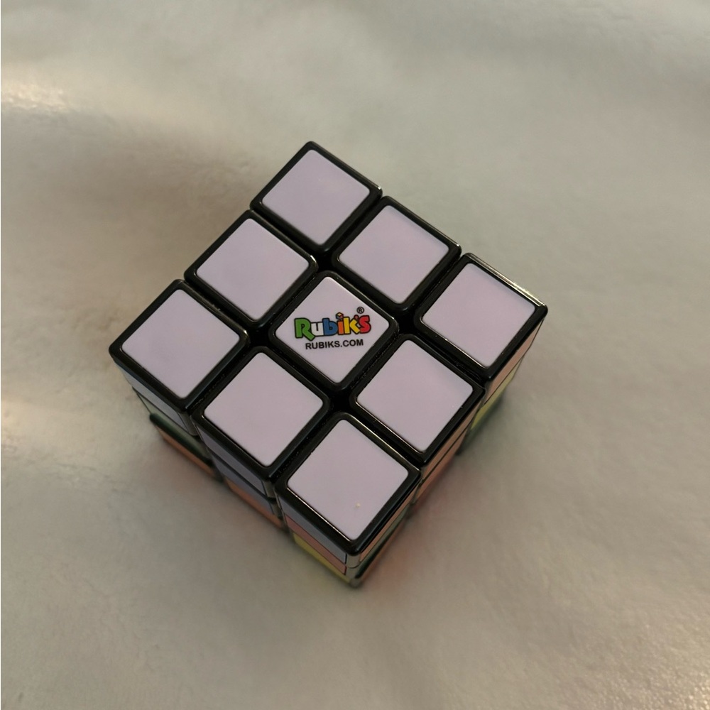rubiks cube ! - Picture 2 of 4